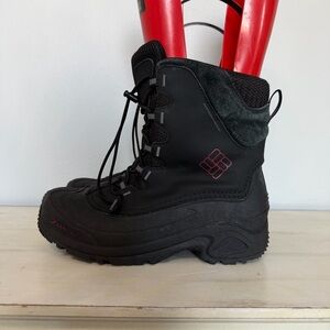 Columbia Youth Bugaboot ll Size 7